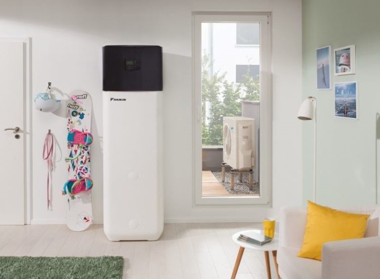 Daikin Hpsu Compact Pompa Di Calore Aria Acqua Ad Elevata Efficienza